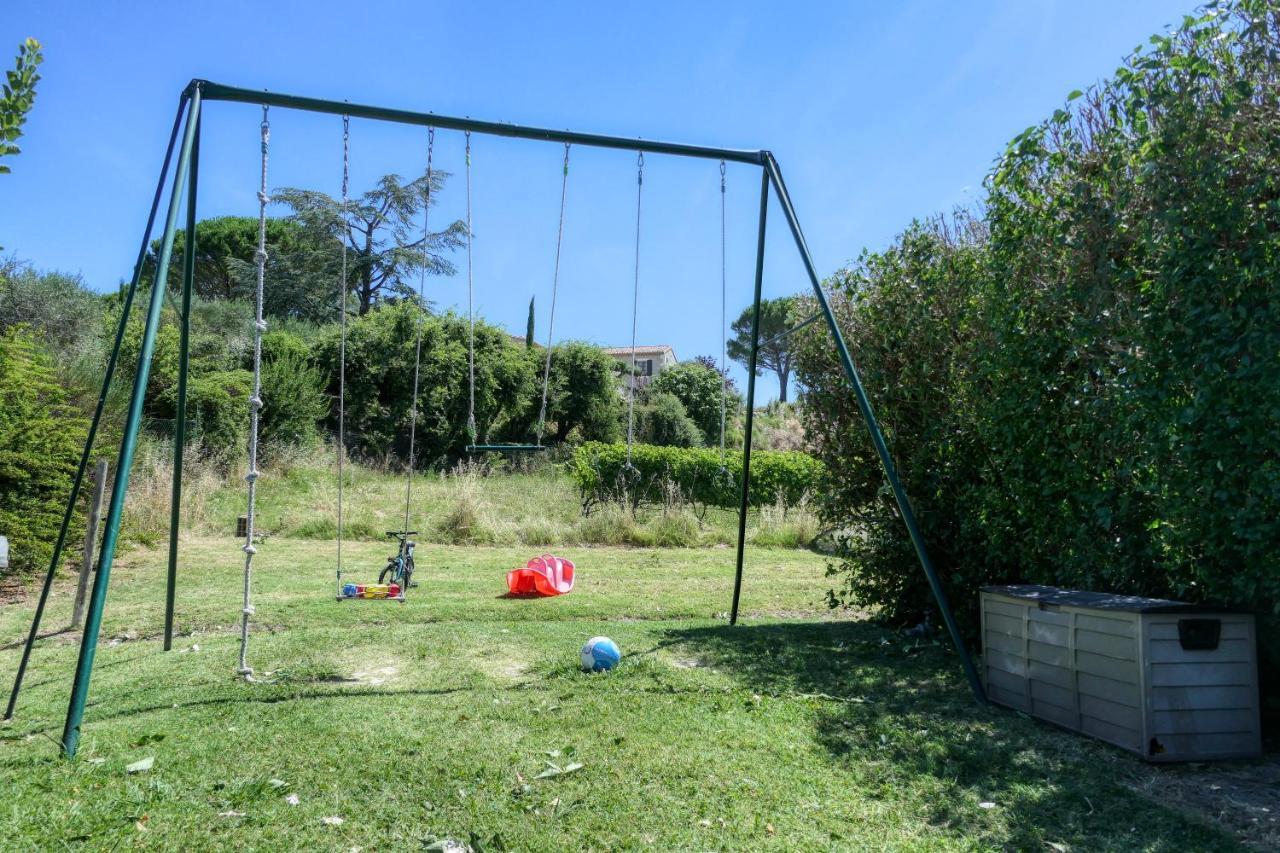 Les Residences De Metifiot Saint-Rémy-de-Provence Екстериор снимка