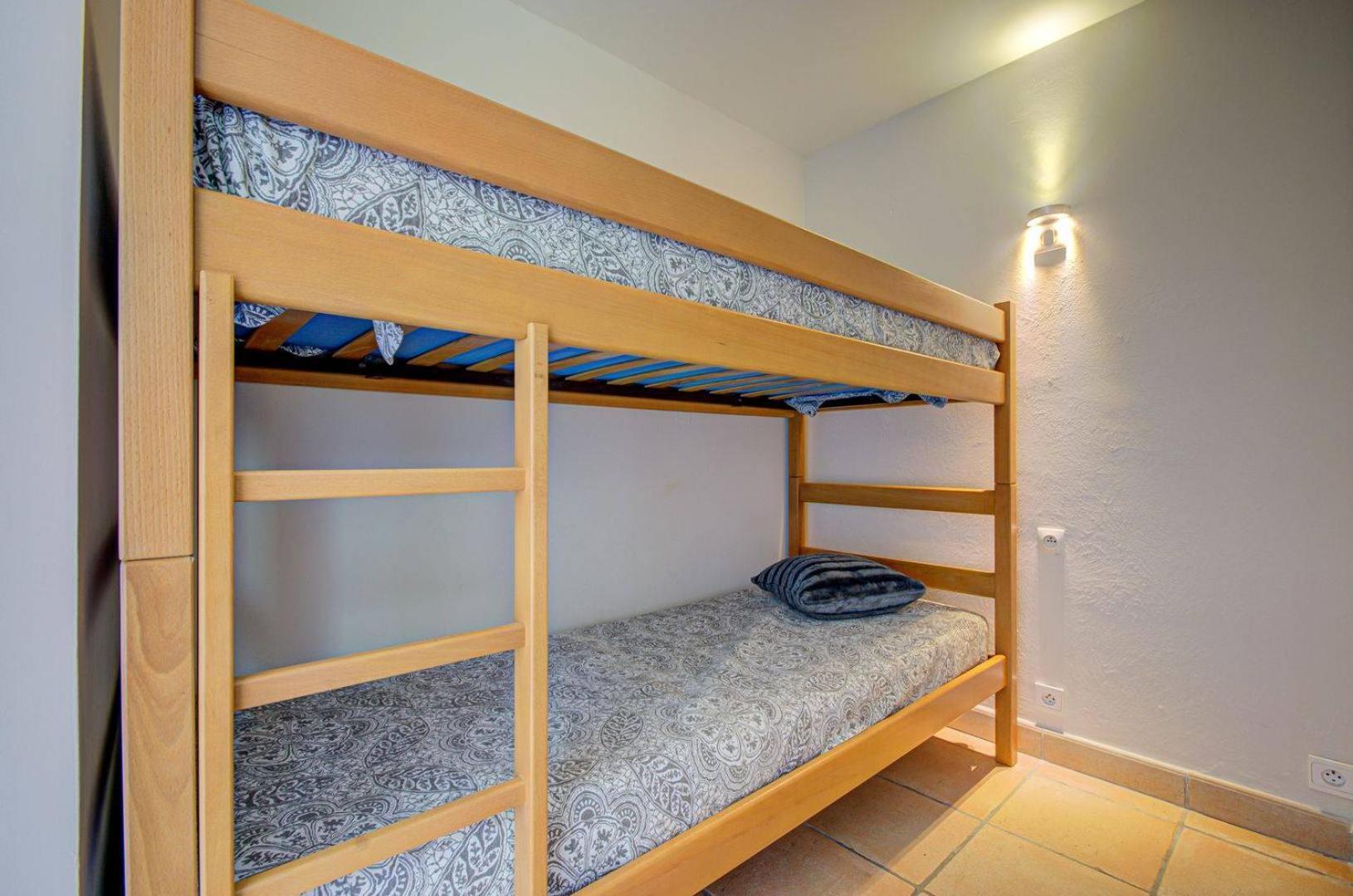 Les Residences De Metifiot Saint-Rémy-de-Provence Екстериор снимка