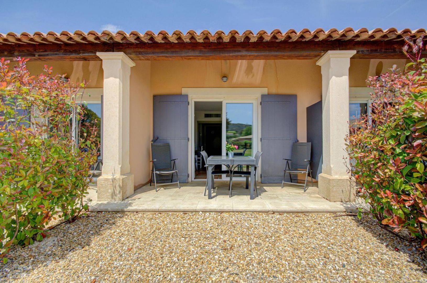 Les Residences De Metifiot Saint-Rémy-de-Provence Екстериор снимка
