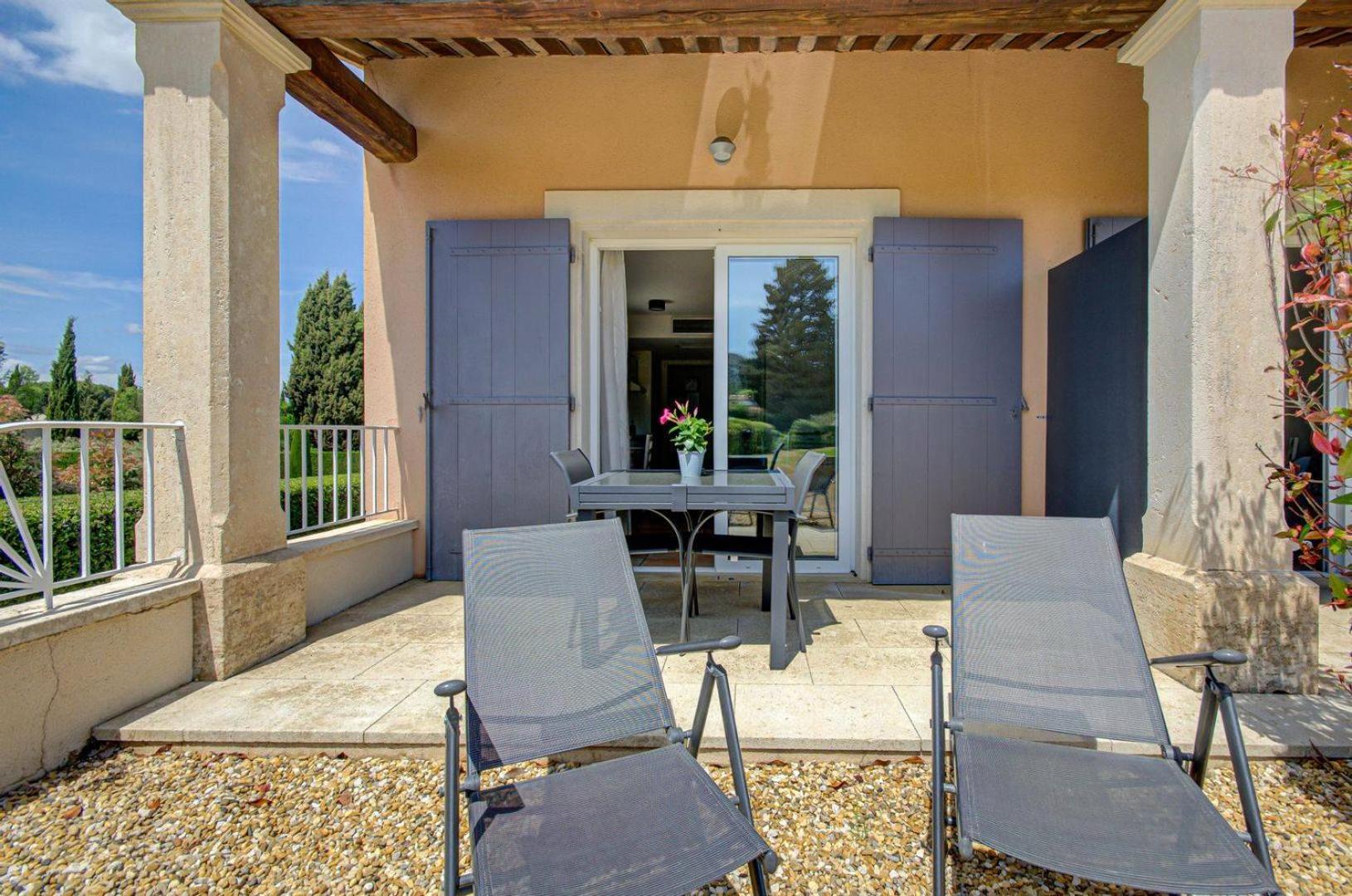 Les Residences De Metifiot Saint-Rémy-de-Provence Екстериор снимка